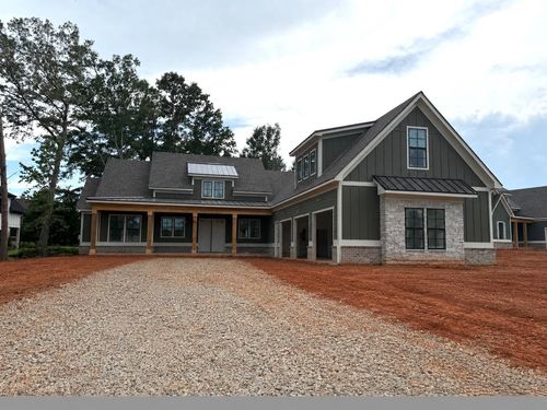 201 Eagles Way, Eatonton, GA, 31024-8420 | Card Image