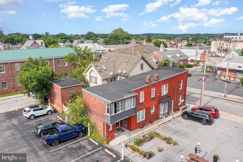 18 N Washington St, GETTYSBURG, PA, 17325-1127 | Card Image
