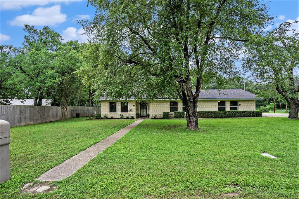 Tall Timber Trl, Whitney, TX 76692