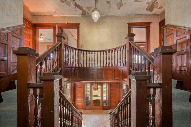 616 E Main St, House other with 4 bedrooms, 2 bathrooms and null parking in Cobleskill NY | Image 17