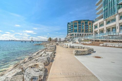 2003-2060 Lakeshore Rd, Burlington, ON, L7R0G2 | Card Image