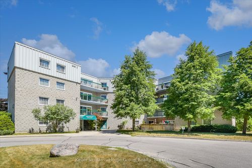 104-200 River St, Fergus, ON, N1M3H8 | Card Image