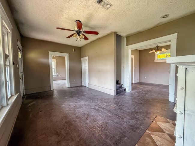 913 Galveston St, House other with 4 bedrooms, 2 bathrooms and null parking in Plainview TX | Image 12