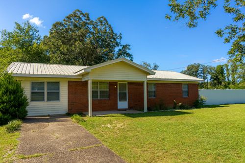 1208 Sunshine Dr, Crestview, FL, 32539-8900 | Card Image