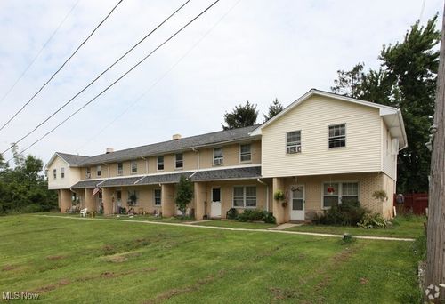 712 Pearl Road, Brunswick, OH, 44212 | Card Image