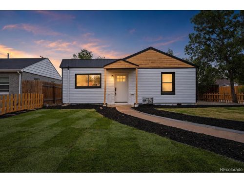 1716 Nome St, Aurora, CO, 80010-2712 | Card Image