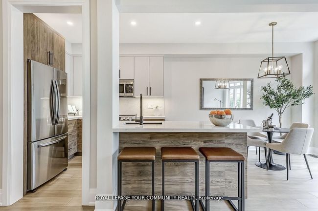 43 Gauguin Ave, House attached with 3 bedrooms, 4 bathrooms and 1 parking in Vaughan ON | Image 18