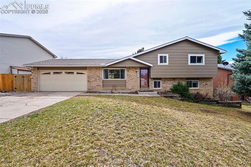 2705 Maroon Bells Ave, Colorado Springs, CO, 80918-1523 | Card Image