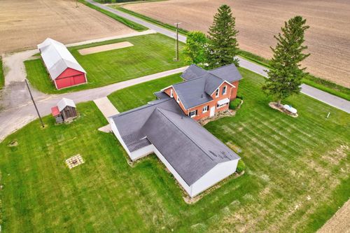 12563 E Townline Rd, Frankenmuth, MI, 48734-9541 | Card Image