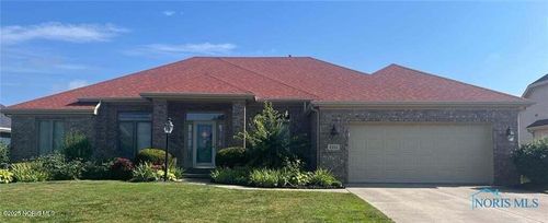 7538 Tournament Dr, Waterville, OH, 43566-9795 | Card Image