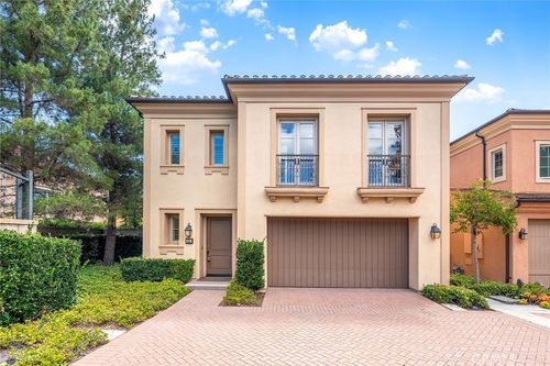 45 Brindisi, Irvine, CA, 92618-0109 | Card Image