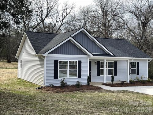 222 Center St, chester, SC, 29706-1308 | Card Image