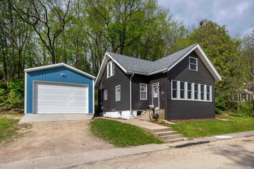 219 W River Street, Darlington, WI, 53530 | Card Image