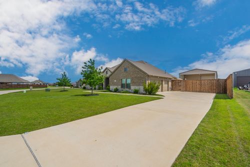 1745 Meadowbrook Ln, Josephine, TX, 75173-7099 | Card Image