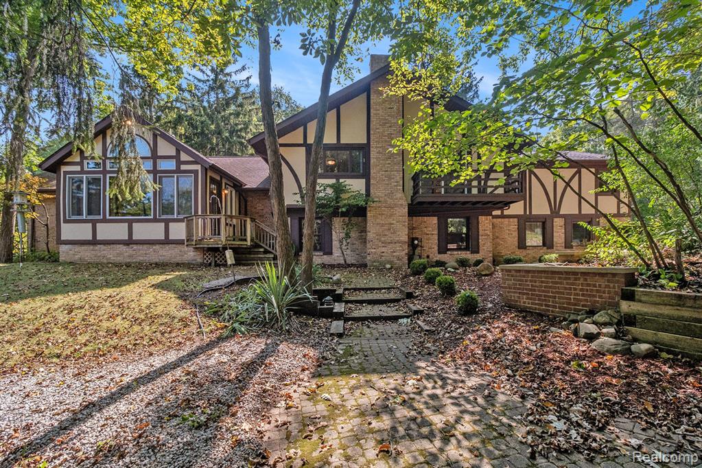 Mead Rd, Rochester Hills, MI 48306