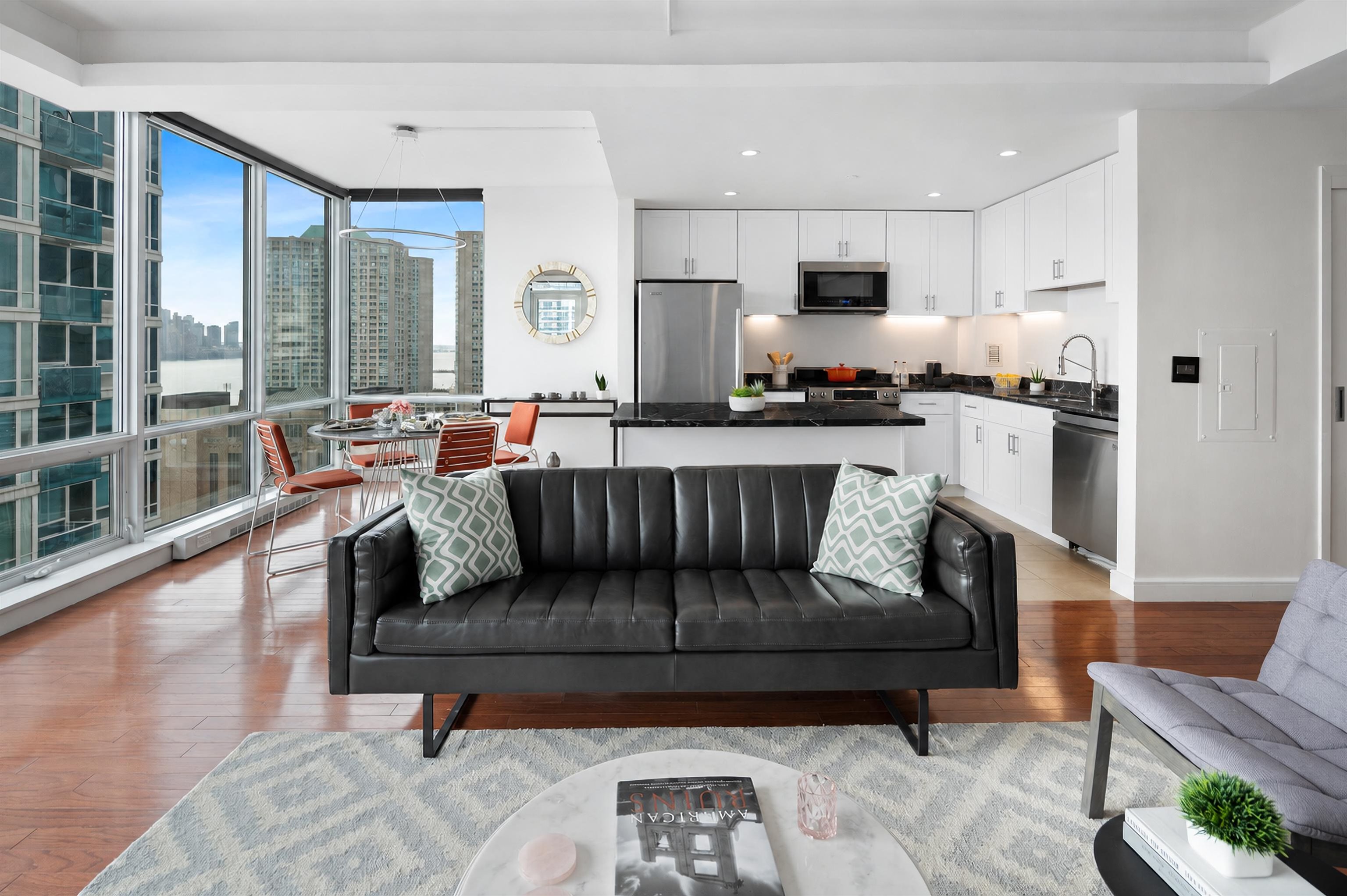 Residential Lease in JC, Downtown 2