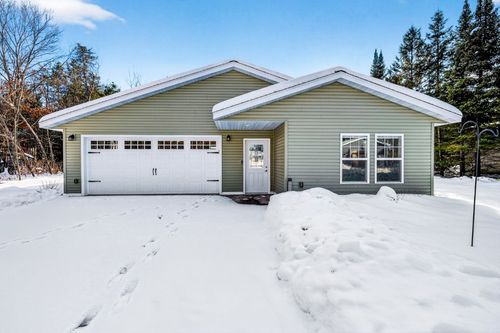 15565 Pine Point Dr, Hayward, WI, 54843-6421 | Card Image