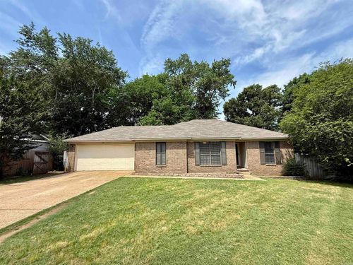 311 Zachary Cove, Bryant, AR, 72022 | Card Image