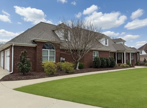 2170 Fairway Dr, Dyersburg, TN, 38024-8891 | Card Image