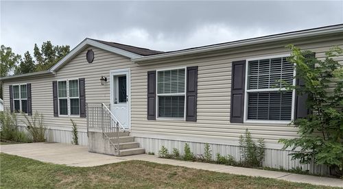 48 Picture Book Park, West Bloomfield, NY, 14585-9103 | Card Image