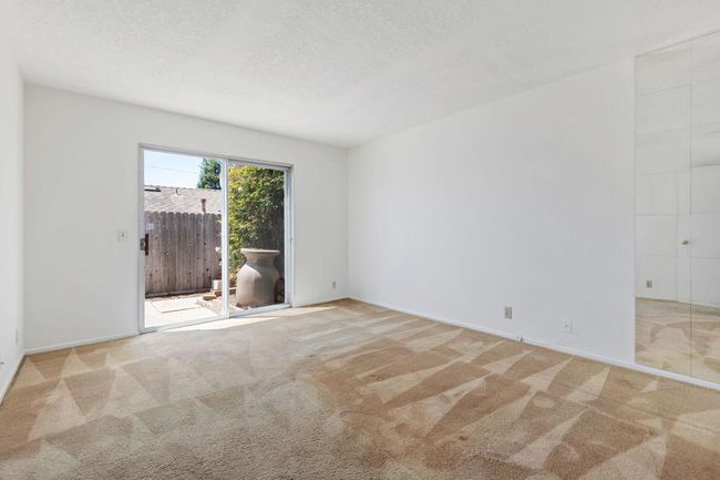 9-web-or-mls-09 - Bedroom 1 | Image 9