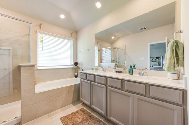 12917 S Winding Pines Dr, House other with 3 bedrooms, 2 bathrooms and 2 parking in Tomball TX | Image 33