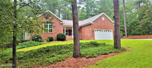 4 Carson Way, Pinehurst, NC, 28374-7051 | Card Image