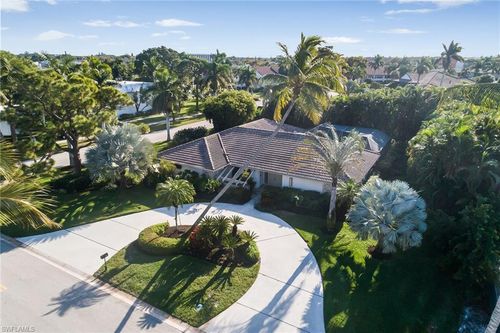 748 Willowhead Dr, NAPLES, FL, 34103-3544 | Card Image