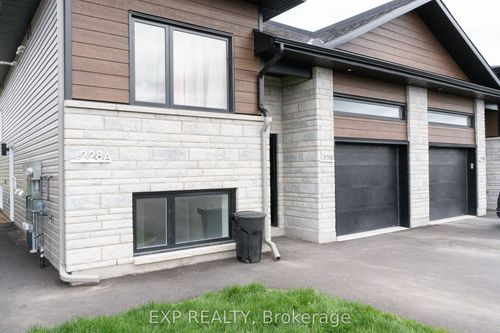 a-228A Cypress St, Limoges, ON, K0A2M0 | Card Image