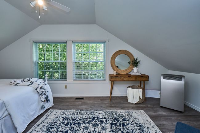 2148 Stisted Rd S, House other with 3 bedrooms, 2 bathrooms and 6 parking in Sprucedale ON | Image 18