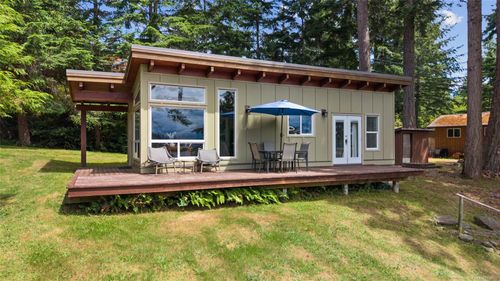 781 Cliff Rd, Quadra Island, BC, V0P1N0 | Card Image