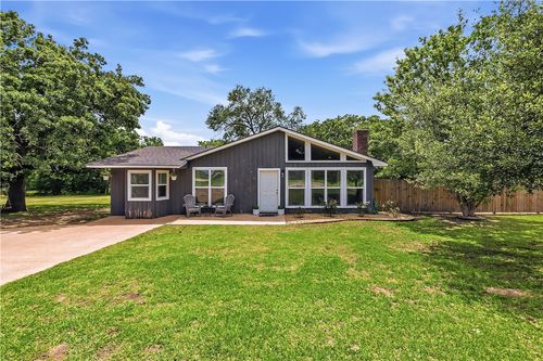 8132 Scasta Rd, Bryan, TX, 77808-5838 | Card Image