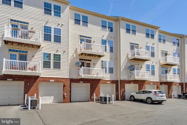 21570 Romans Dr, Townhouse with 3 bedrooms, 3 bathrooms and null parking in ASHBURN VA | Image 24