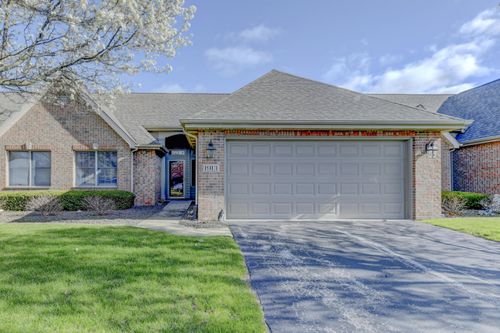 1913 Windfield Dr, Munster, IN, 46321 | Card Image