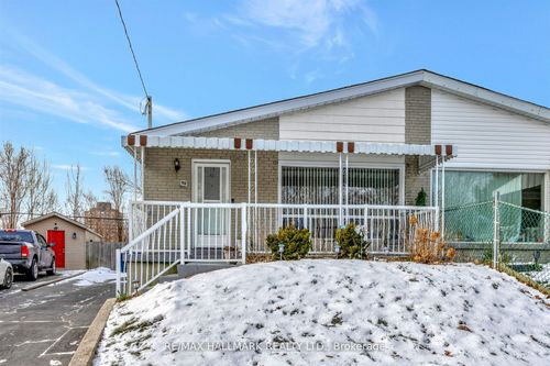 bsmt-90 Santamonica Blvd, Scarborough, ON, M1L4H5 | Card Image