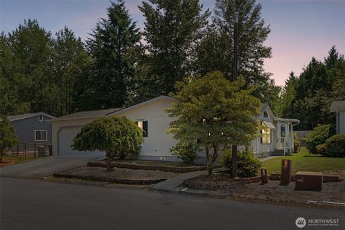 21-12308 155th Street Ct E, Puyallup, WA, 98374-9676 | Card Image