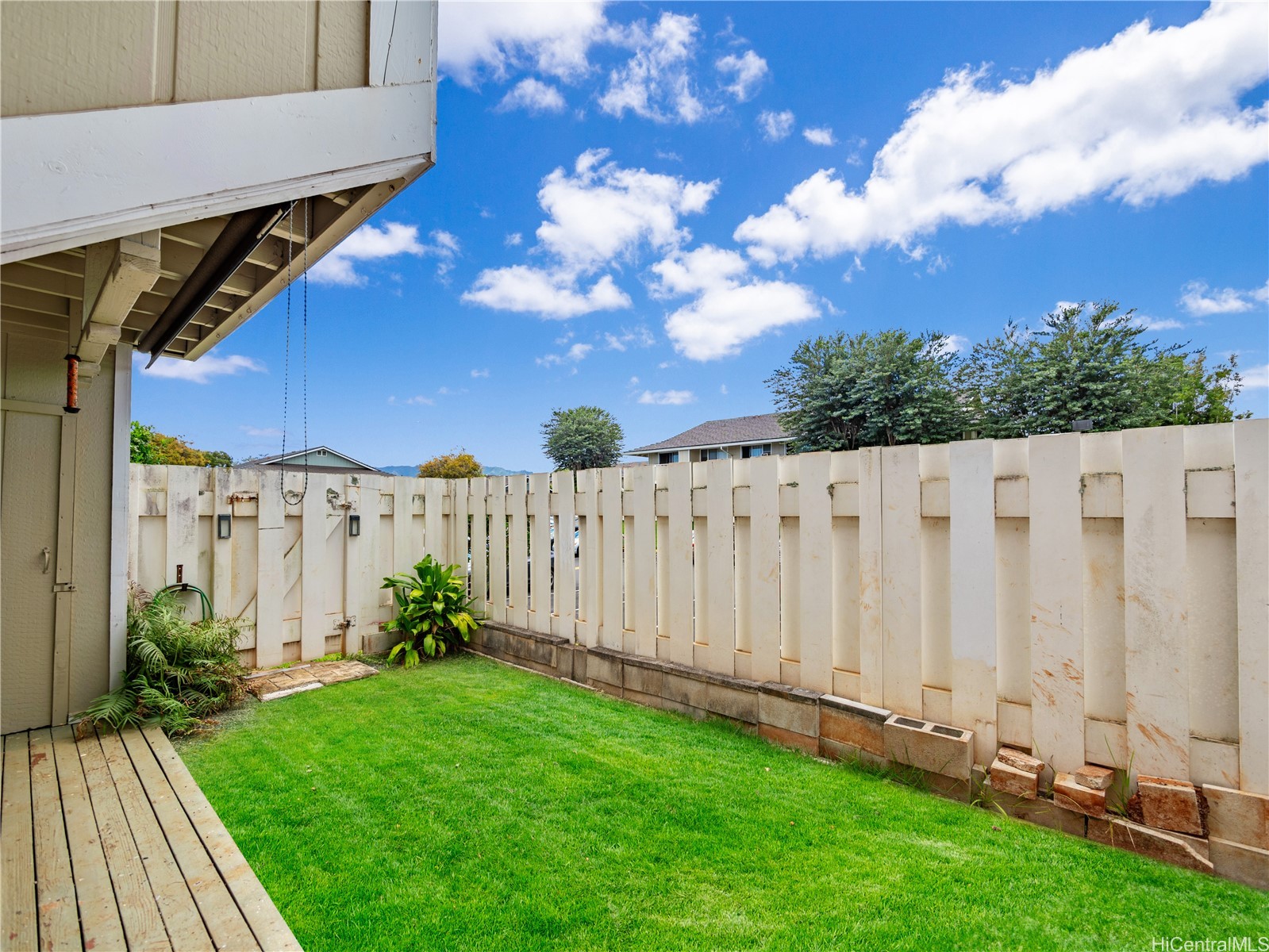 Residential in Waipahu 2