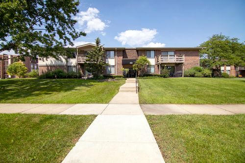 2a-462 Raintree Dr, Glen Ellyn, IL, 60137-6772 | Card Image