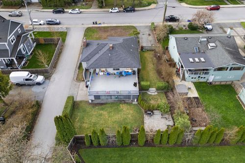 809 Porter St, Coquitlam, BC, V3J5B9 | Card Image
