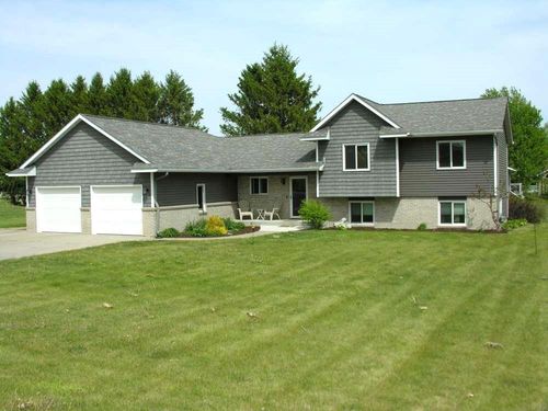 34420 Woodville Blvd, Waseca, MN, 56093-5153 | Card Image