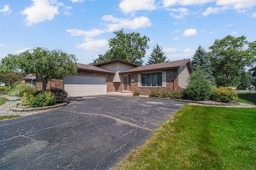 1510 Shady Ln, Schererville, IN, 46375 | Card Image