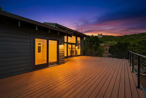 7039 Comanche Trl, Austin, TX, 78732-1006 | Card Image