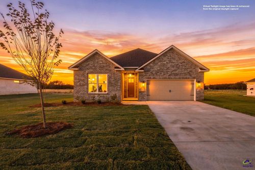 215 Farmland Cir, Perry, GA, 31069-7533 | Card Image
