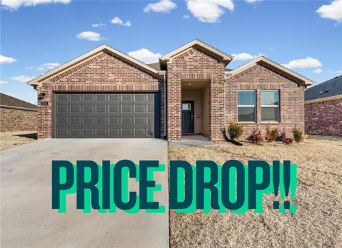 2211 S 9th St, Rogers, AR, 72758-6483 | Card Image