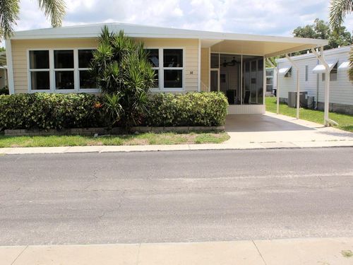 92 Thatch Palm St E, Largo, FL, 33770-7413 | Card Image