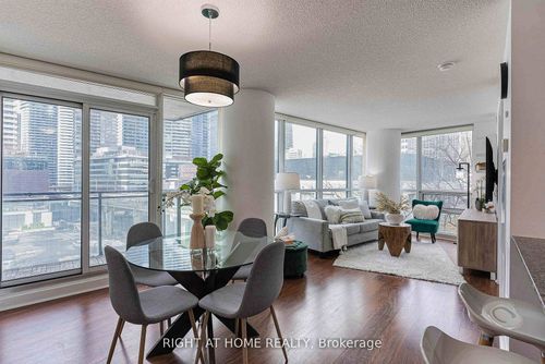 603-33 Bay St, Toronto, ON, M5J2Z3 | Card Image