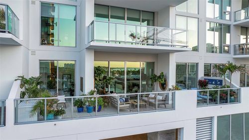 503-301 Quay Cmns, SARASOTA, FL, 34236 | Card Image