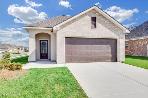 104 Hidden Meadows Dr, Lafayette, LA, 70506-7881 | Card Image