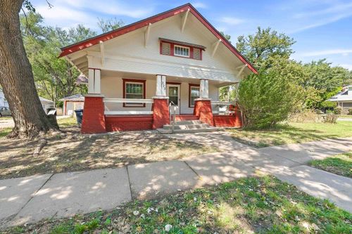 323 N Summit St, El Dorado, KS, 67042-1554 | Card Image