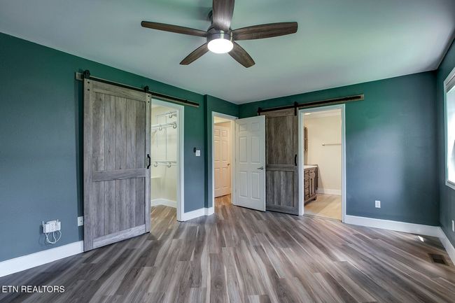 310 Dilegwa Way, Condo with 4 bedrooms, 3 bathrooms and null parking in Loudon TN | Image 16